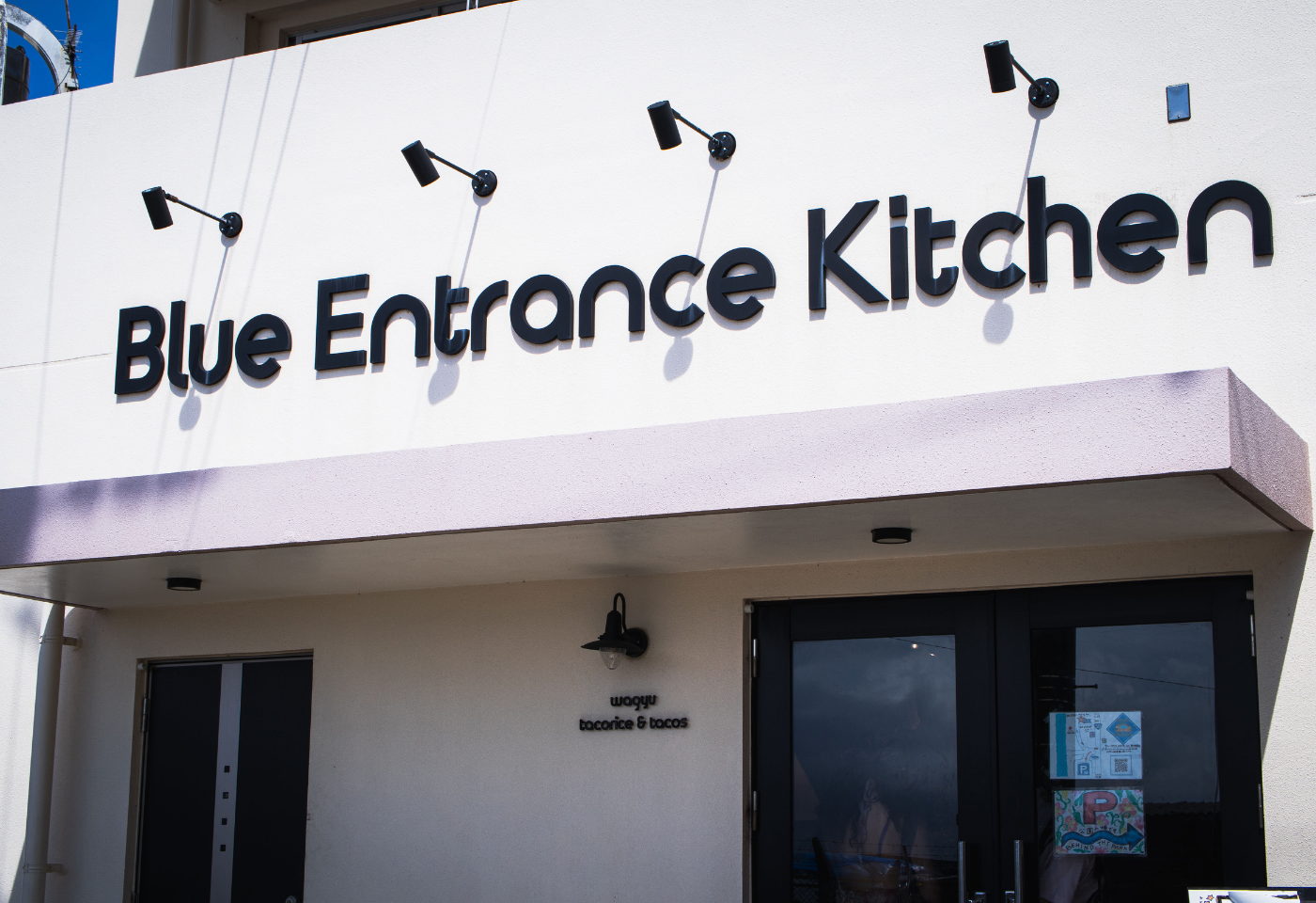 BLUE ENTRANCE KITCHEN Toko Flagship Okinawa