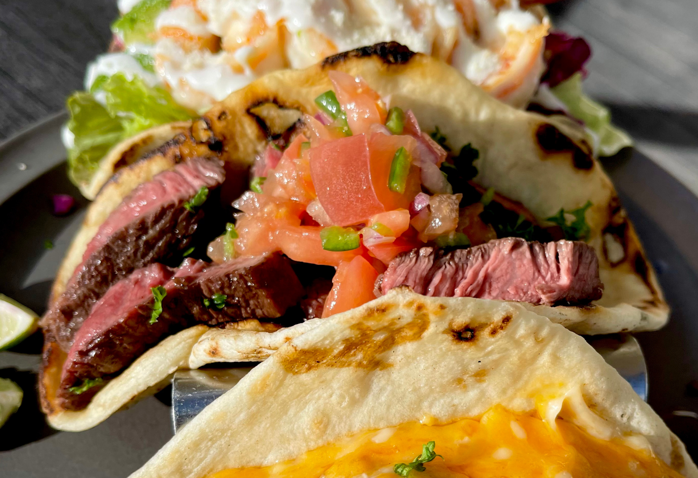 BLUE ENTRANCE KITCHEN タコス