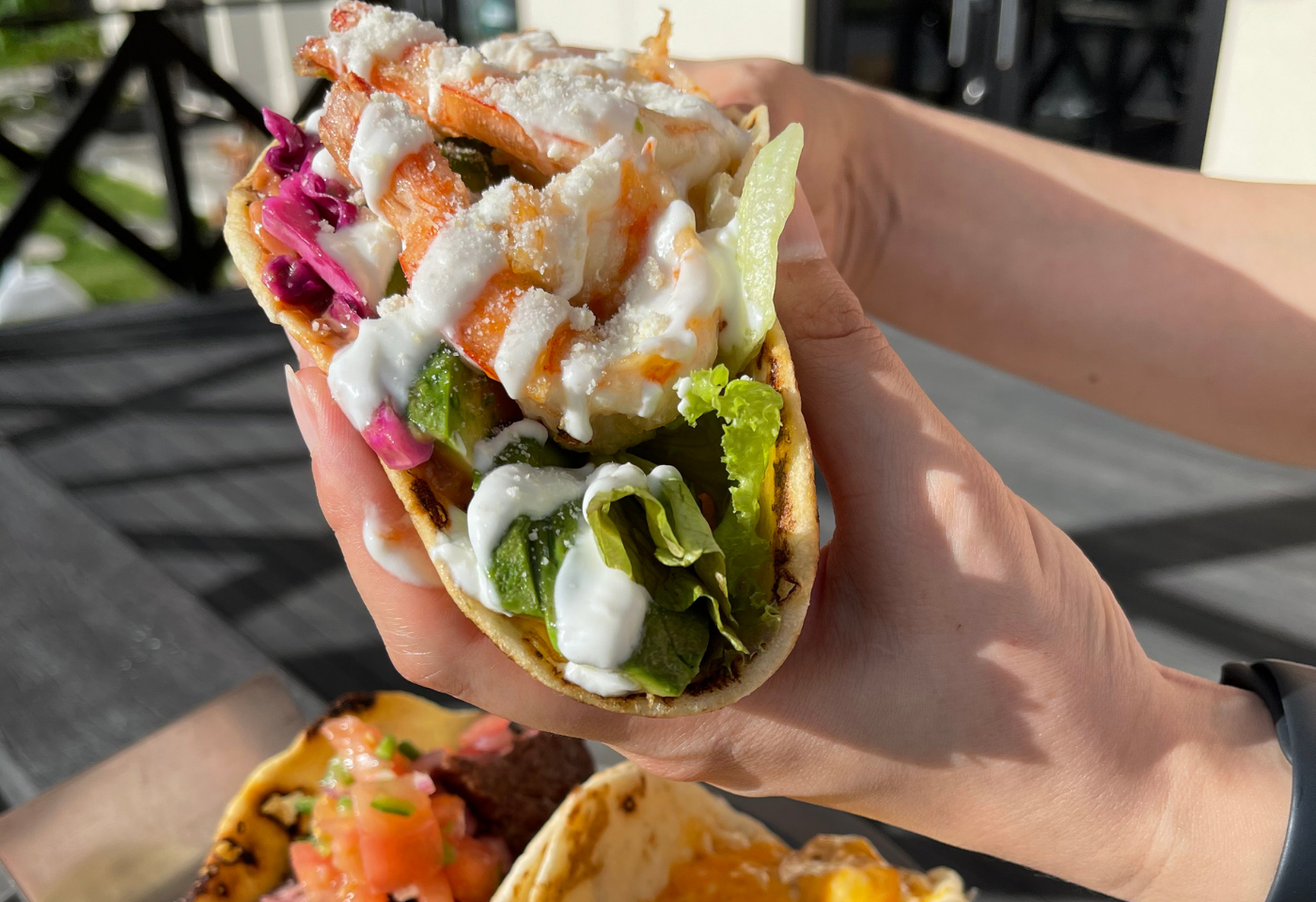 BLUE ENTRANCE KITCHEN タコス