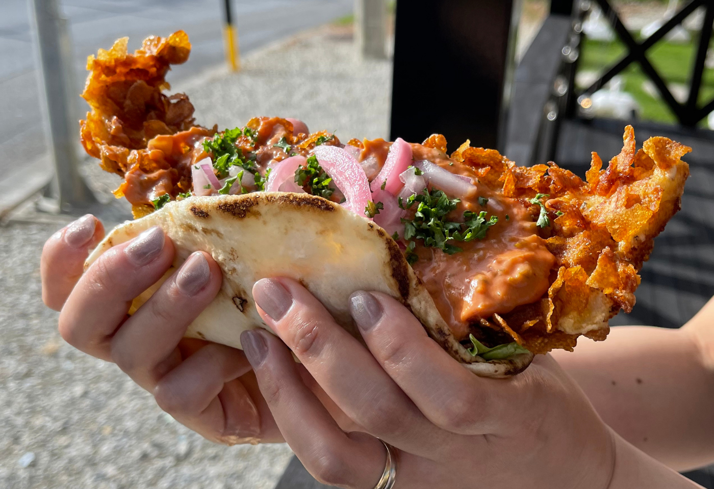 BLUE ENTRANCE KITCHEN タコス